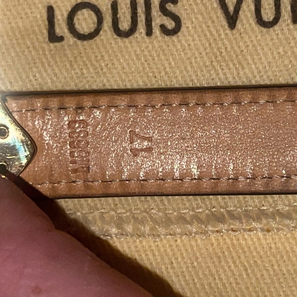 Louis Vuitton nano monogram bracelet 17 in - Picture 9 of 16